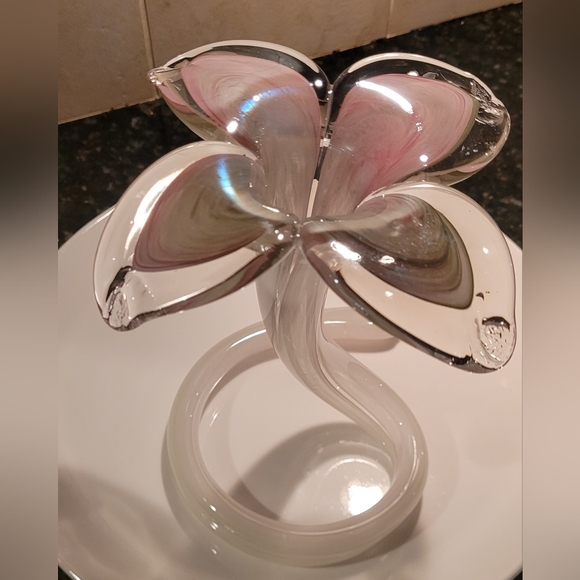 Murano Glass Flower with Pink and Cream Accents, Made In Italy - Picture 12 of 14